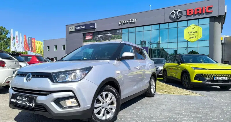 samochody osobowe SsangYong Tivoli cena 61900 przebieg: 54000, rok produkcji 2019 z Strzegom